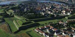 Berwick-upon-Tweed Castle and Ramparts