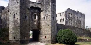 Berry Pomeroy Castle